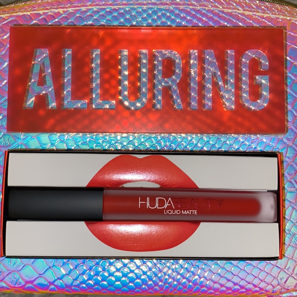 Huda Beauty Liquid Lipstick